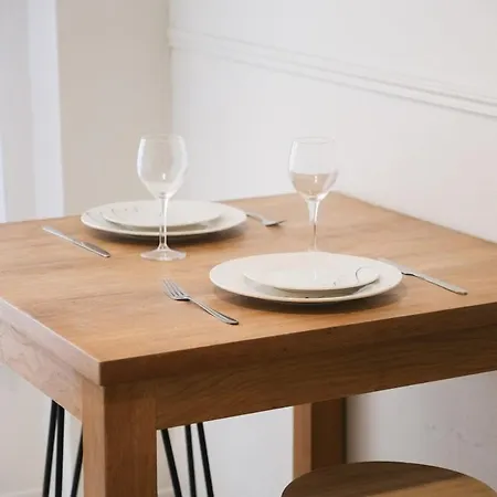 Apartment L'escapade Angevine - Au Coeur De La - Parking Gratuit Angers